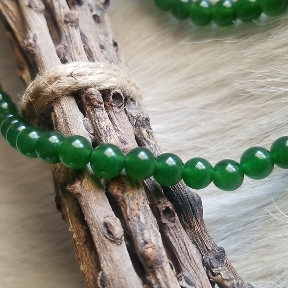 Natural Jade Necklace - Picture 5 of 8